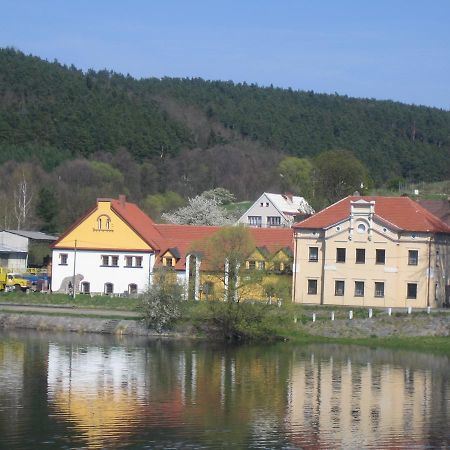 Penzion Patak Kamyk nad Vltavou Bagian luar foto